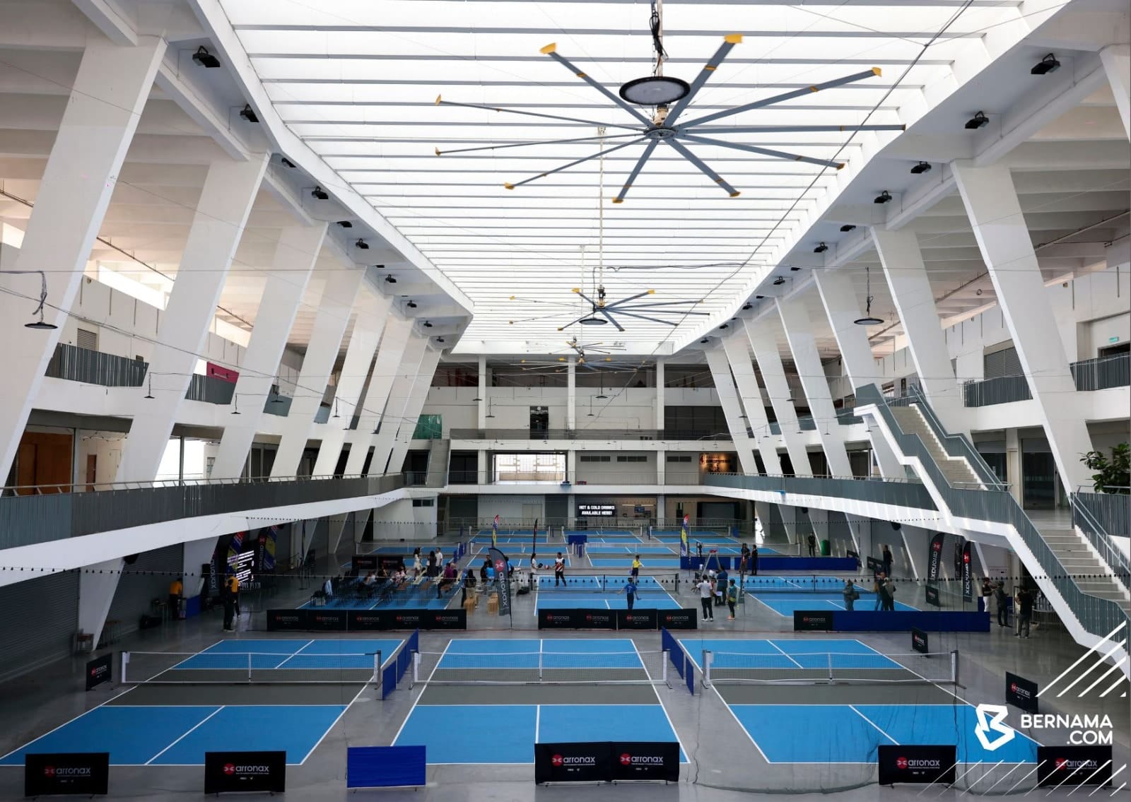 Vip Cort Pickleball Stadium | KWC Fashion Wholesale